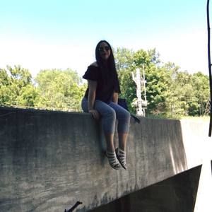 Meet your Posher, Fani